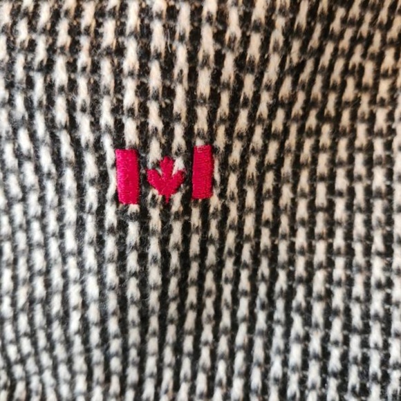 Le Chateau Grey hooded shawl dress winter coat - Picture 5 of 7